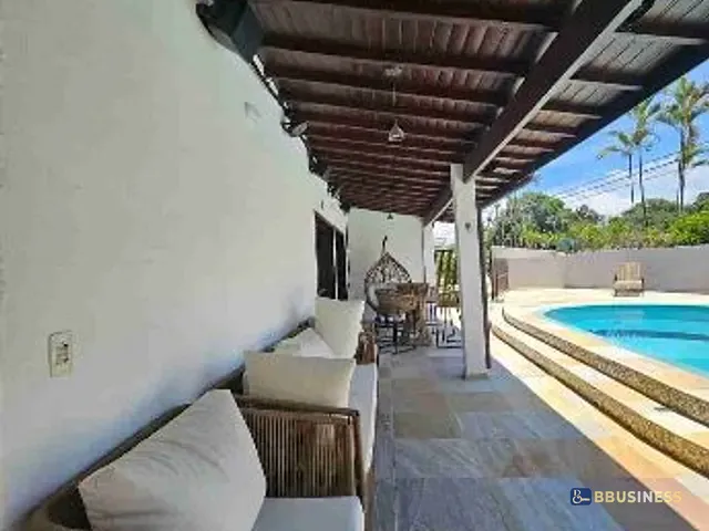 Casa 5 quartos e 5 banheiros, à venda ou para alugar, no bairro São Lourenço em Bertioga