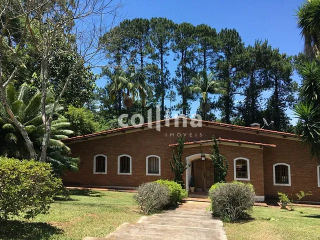 Casa 4 quartos e 5 banheiros, à venda, no bairro Parque Dom Henrique em Cotia