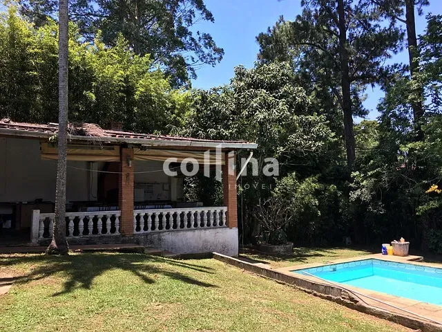 Casa 4 quartos e 5 banheiros, à venda, no bairro Parque Dom Henrique em Cotia
