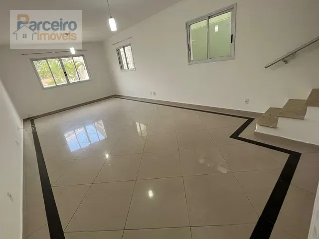 Casa 3 quartos e 2 banheiros, à venda, no bairro Vila Mafra em São Paulo