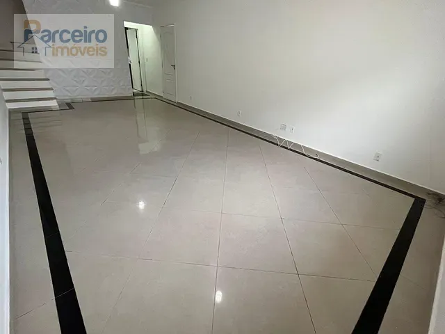 Casa 3 quartos e 2 banheiros, à venda, no bairro Vila Mafra em São Paulo
