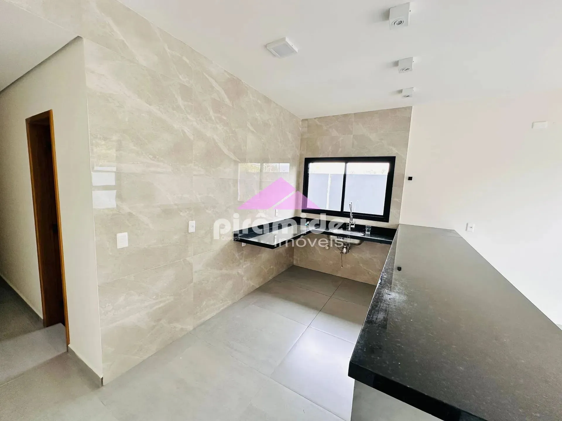 Casa, 3 quartos, 180 m² - Foto 9
