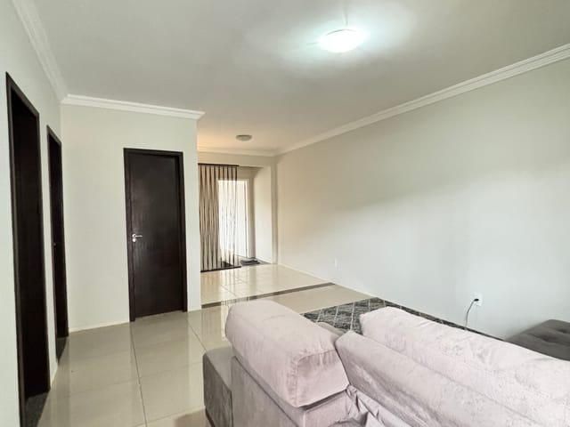Casa com 160m² 3 quartos e 2 banheiros, à venda, no bairro Nova Rússia em Ponta Grossa