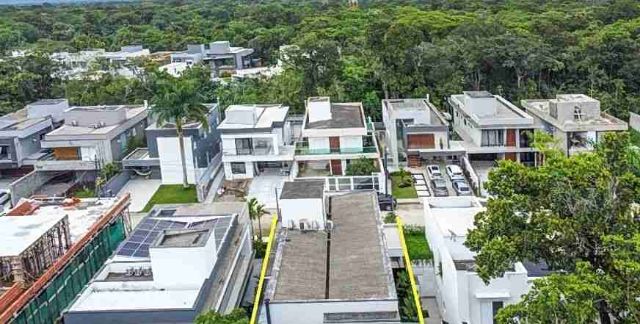 Casa 5 quartos e 6 banheiros, à venda ou para alugar, no bairro Riviera em Bertioga