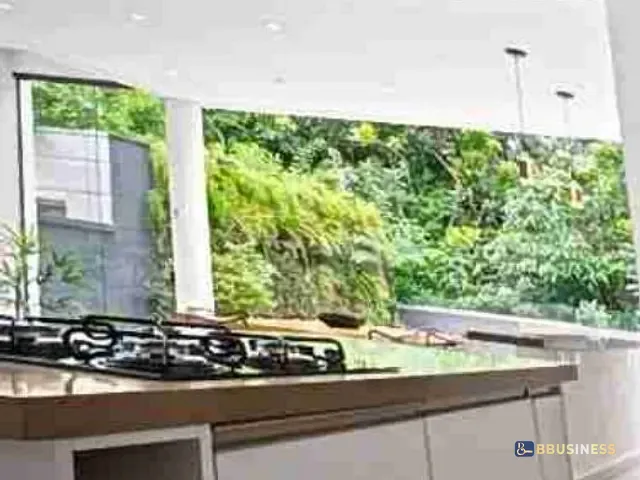 Casa 5 quartos e 6 banheiros, à venda ou para alugar, no bairro Riviera em Bertioga