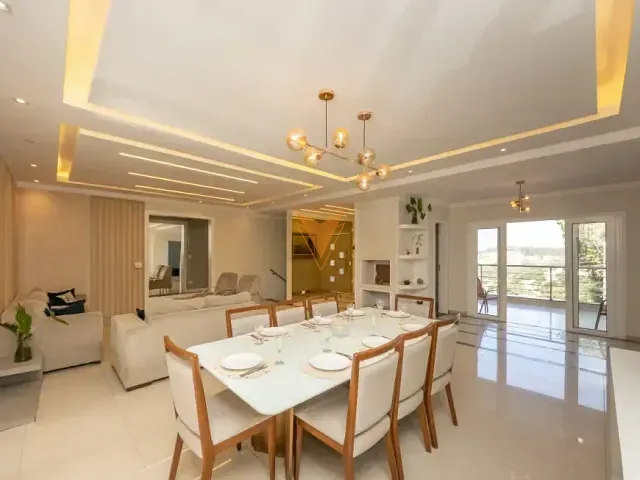 Casa 4 quartos e 4 banheiros, à venda, no bairro Parque Nova Jandira em Jandira
