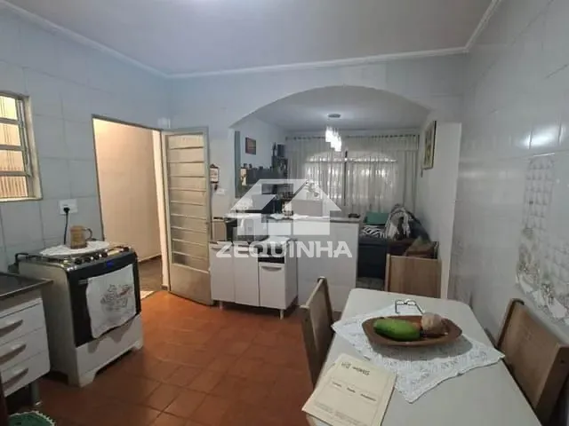 Casa com 125m² 3 quartos e 2 banheiros, à venda, no bairro Novo Osasco em Osasco