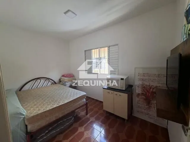 Casa com 125m² 3 quartos e 2 banheiros, à venda, no bairro Novo Osasco em Osasco