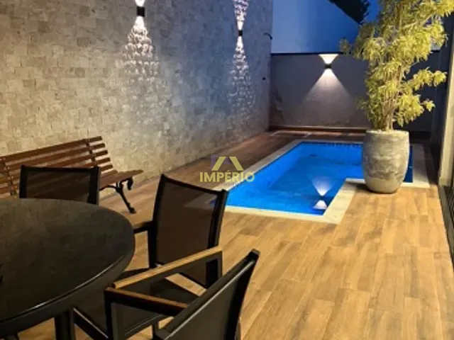 Casa com 300m² 3 quartos e 4 banheiros, à venda, no bairro Residencial Central Parque em Salto