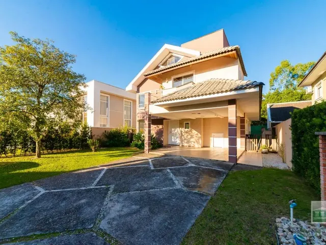 Casa 3 quartos e 3 banheiros, à venda, no bairro Pineville em Pinhais