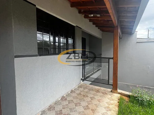 Casa com 254m² 5 quartos e 4 banheiros, à venda, no bairro Jardim Planalto em Londrina