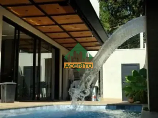 Casa com 301m² 3 quartos e 4 banheiros, à venda, no bairro Conjunto Habitacional Doutor Antônio Villela Silva em Araçatuba