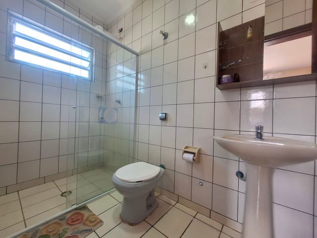 Casa 6 quartos e 6 banheiros, para alugar, no bairro São Lourenço em Bertioga