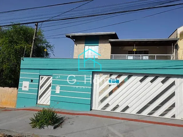 Casa com 275m² 4 quartos e 3 banheiros, à venda, no bairro Jardim Presidente em Londrina