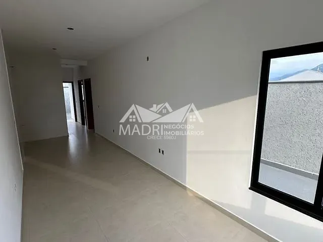Casa com 100m² 2 quartos e 1 banheiro, à venda, no bairro Nova Palhoça em Palhoça
