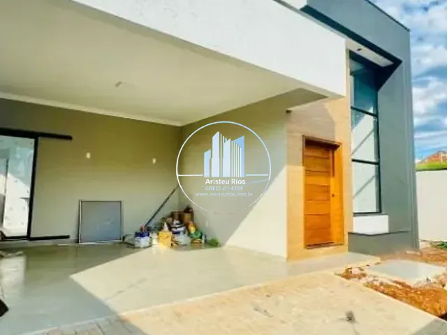 Casa com 300m² 3 quartos e 2 banheiros, à venda, no bairro Serra Morena em Pouso Alegre