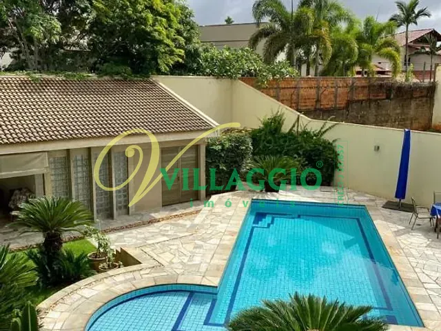 Casa com 1000m² 4 quartos e 6 banheiros, à venda, no bairro Condomínio Débora Cristina em São José do Rio Preto