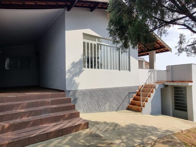 Casa com 312m² 2 quartos e 1 banheiro, à venda, no bairro Vila Isabel em São João da Boa Vista