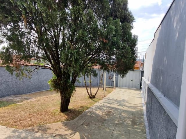 Casa com 312m² 2 quartos e 1 banheiro, à venda, no bairro Vila Isabel em São João da Boa Vista