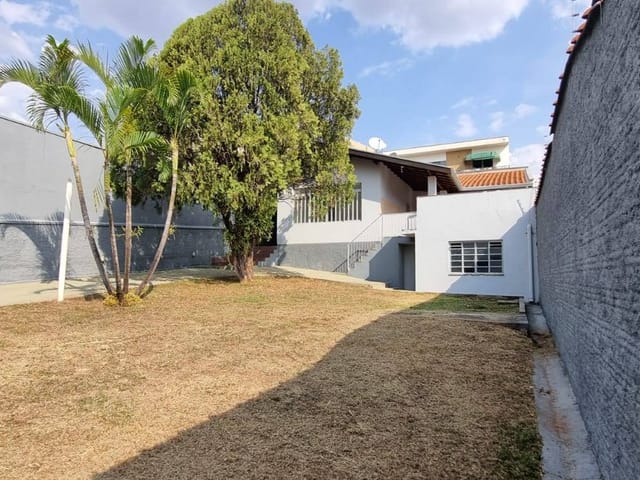 Casa com 312m² 2 quartos e 1 banheiro, à venda, no bairro Vila Isabel em São João da Boa Vista