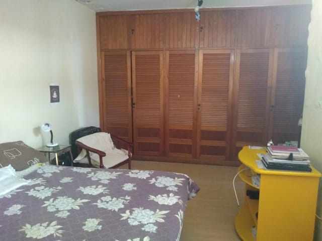 Casa 4 quartos e 2 banheiros, à venda, no bairro Centro em Campos dos Goytacazes