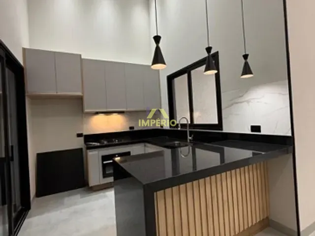 Casa com 175m² 3 quartos e 2 banheiros, à venda, no bairro Village Moutonnée em Salto