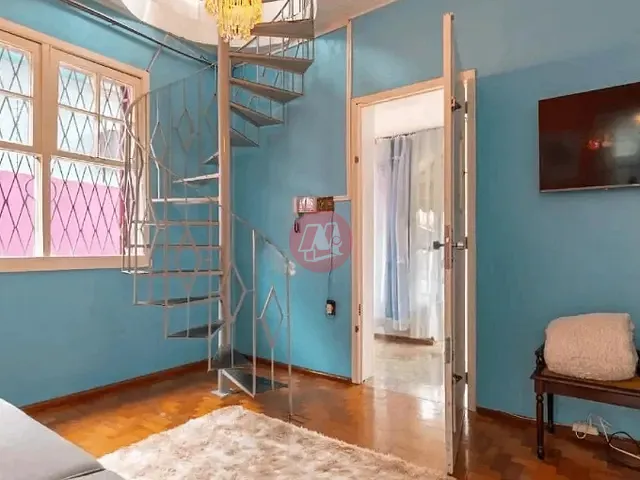 Casa com 270m² 5 quartos e 3 banheiros, à venda ou para alugar, no bairro Santa Tereza em Porto Alegre