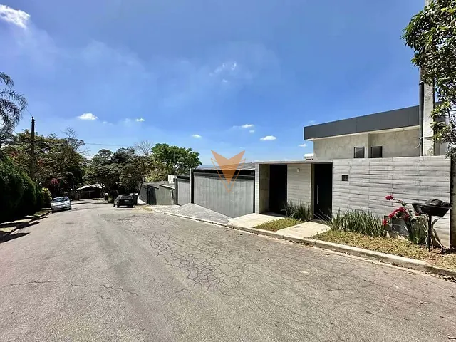 Casa 7 quartos e 9 banheiros, à venda, no bairro Palos Verdes em Cotia