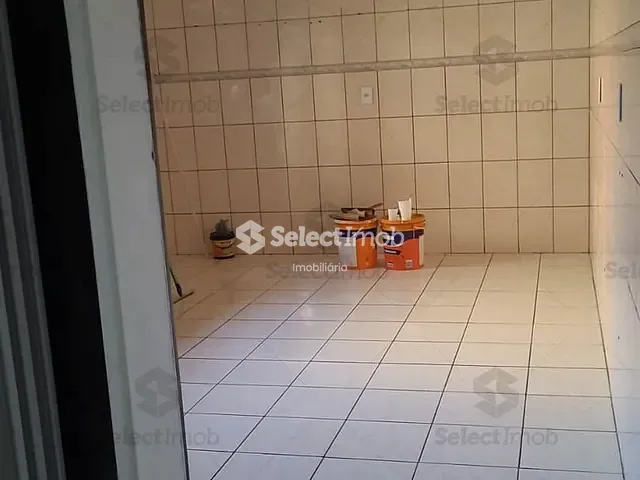 Casa com 80m² 2 quartos e 1 banheiro, para alugar, no bairro Jardim Hélida em Mauá