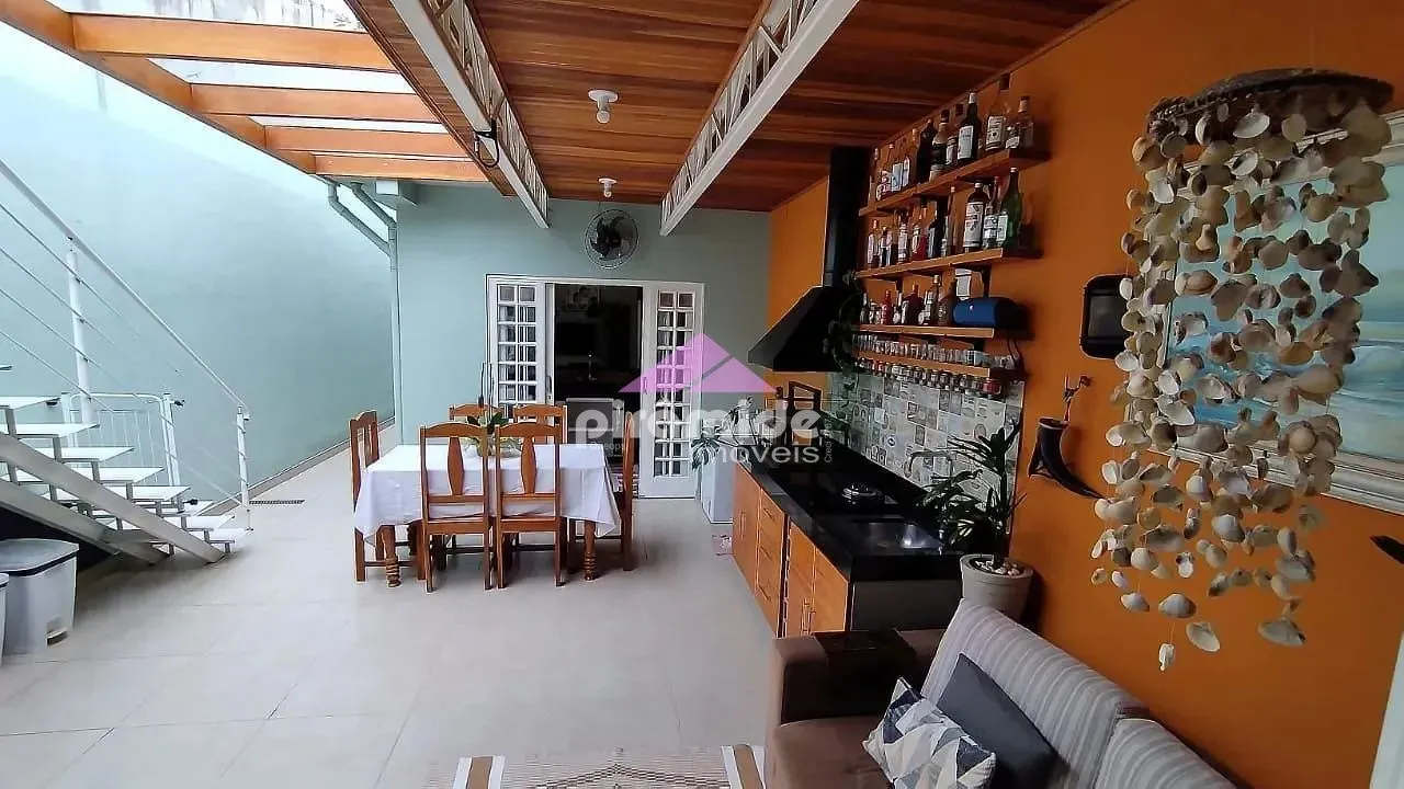 Casa, 1 quarto, 90 m² - Foto 1