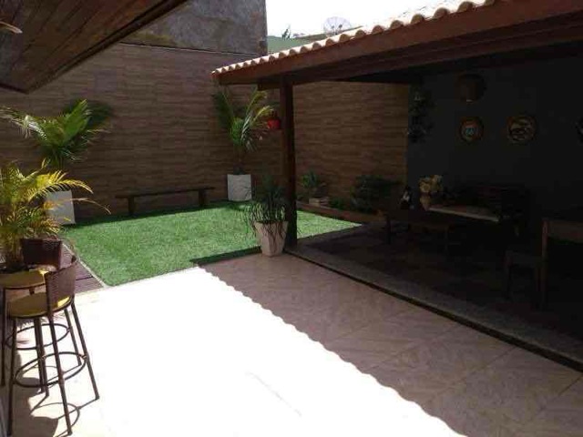 Casa com 220m² 3 quartos e 2 banheiros, à venda, no bairro Vila Coroados  em São Fidélis