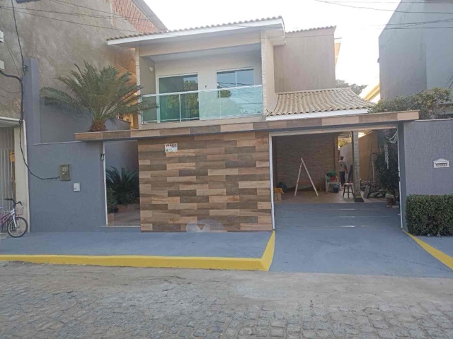 Casa com 220m² 3 quartos e 2 banheiros, à venda, no bairro Vila Coroados  em São Fidélis
