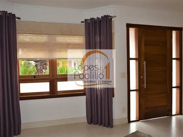 Casa com 365m² 3 quartos e 4 banheiros, à venda ou para alugar, no bairro Vila Helena em Atibaia