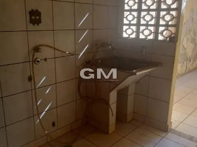Casa 3 quartos e 4 banheiros, à venda, no bairro Ipiranga em Ribeirão Preto