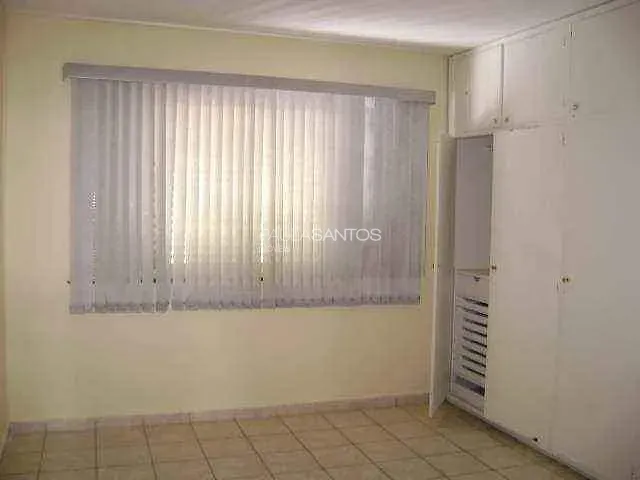 Casa com 353m² 3 quartos e 2 banheiros, à venda, no bairro Vila Lucy em Sorocaba
