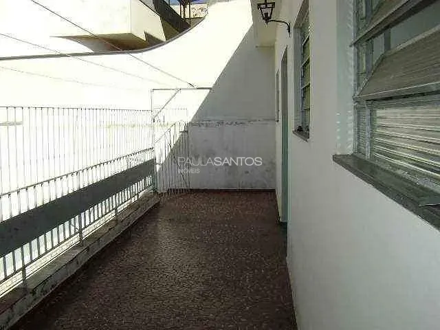 Casa com 353m² 3 quartos e 2 banheiros, à venda, no bairro Vila Lucy em Sorocaba