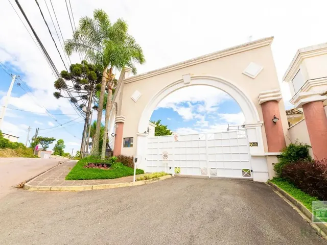 Casa com 409m² 4 quartos e 7 banheiros, à venda, no bairro São Lourenço em Curitiba