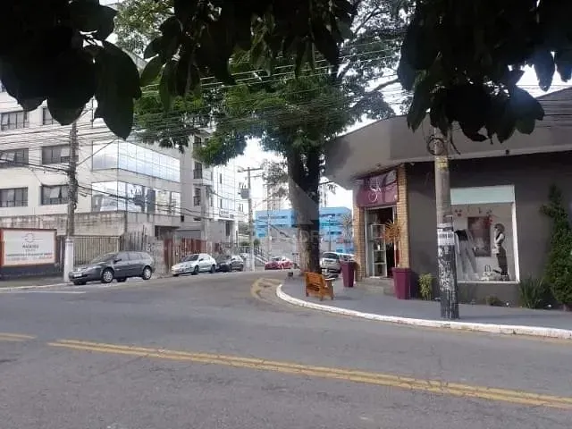 Casa com 200m² 4 quartos e 3 banheiros, à venda, no bairro Vila Bocaina em Mauá