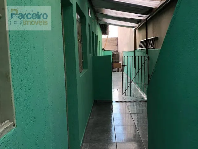 Casa com 200m² 6 quartos e 3 banheiros, à venda, no bairro Cidade Líder em São Paulo