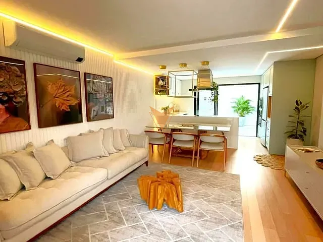 Casa 3 quartos e 4 banheiros, à venda ou para alugar, no bairro Parque Rincão em Cotia