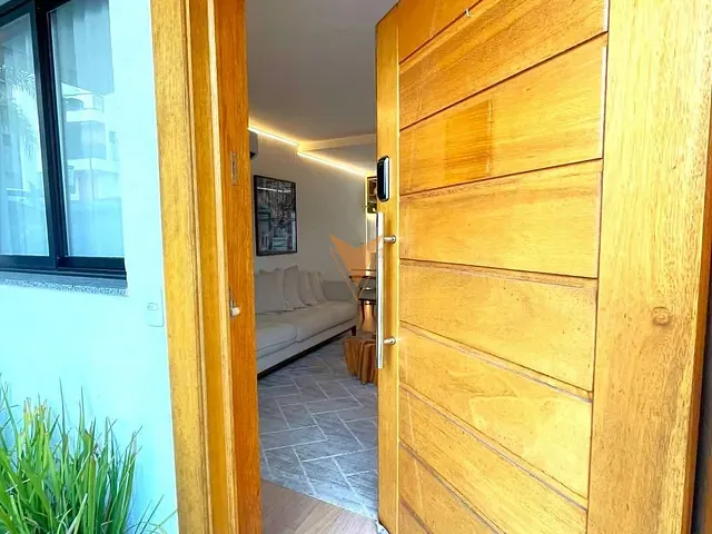Casa 3 quartos e 4 banheiros, à venda ou para alugar, no bairro Parque Rincão em Cotia