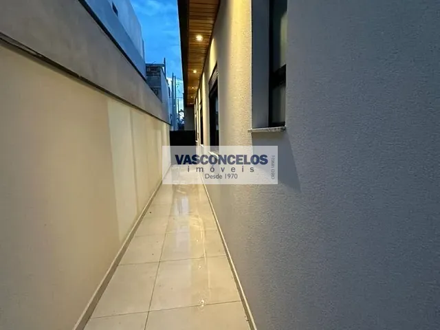 Casa com 300m² 3 quartos e 2 banheiros, à venda, no bairro Condomínio Terras do Vale em Caçapava