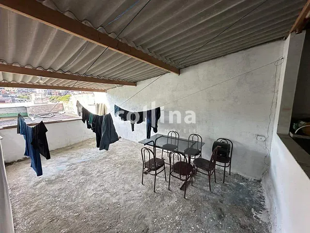 Casa com 150m² 2 quartos e 2 banheiros, à venda, no bairro Vila Mercês em Carapicuíba