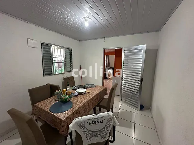 Casa com 150m² 2 quartos e 2 banheiros, à venda, no bairro Vila Mercês em Carapicuíba