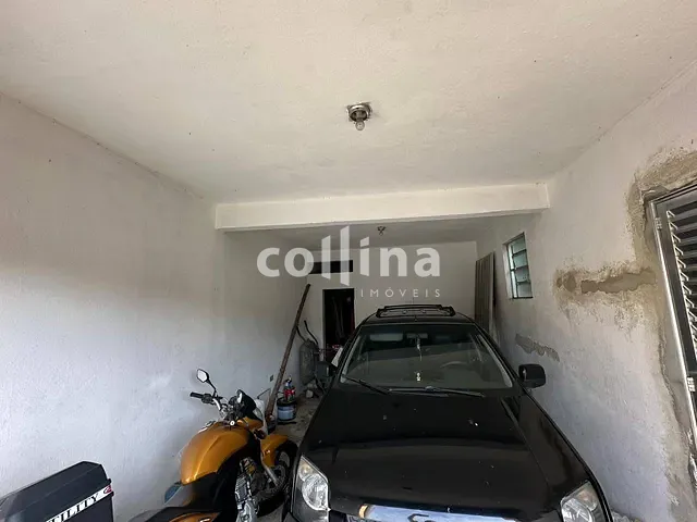 Casa com 150m² 2 quartos e 2 banheiros, à venda, no bairro Vila Mercês em Carapicuíba