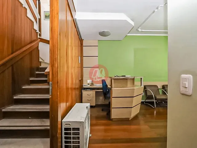 Casa com 430m², para alugar, no bairro Boa Vista em Porto Alegre