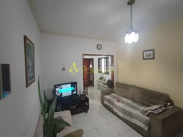 Sobrado com 250m² 3 quartos e 2 banheiros, à venda, no bairro Parque das Nações em Pindamonhangaba