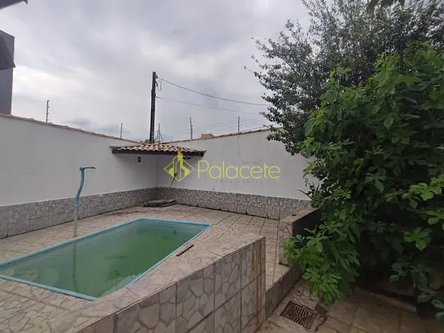 Sobrado com 250m² 3 quartos e 2 banheiros, à venda, no bairro Parque das Nações em Pindamonhangaba
