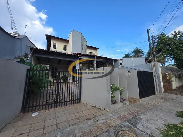 Sobrado com 250m² 3 quartos e 3 banheiros, à venda, no bairro Jardim Alvorada em Londrina