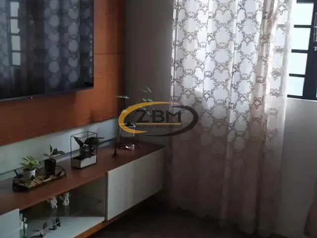 Sobrado com 250m² 3 quartos e 3 banheiros, à venda, no bairro Jardim Alvorada em Londrina